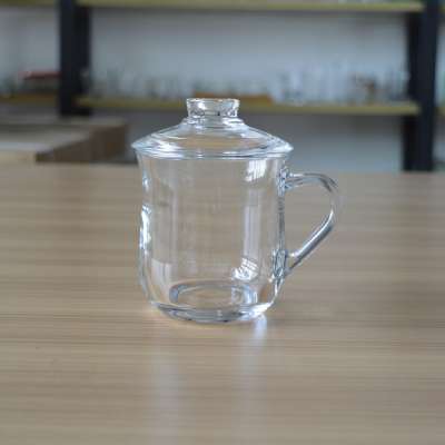 Classic tea glass mug with glass lid