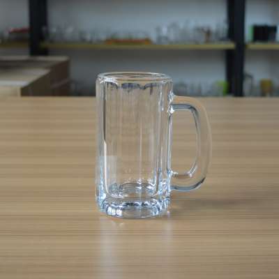 Delicate stria beer mug with 15oz volume